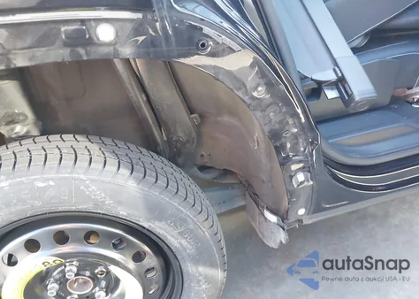 2024 Volkswagen Atlas Cross Sport 2.0T Se z USA, uszkodzony, nr VIN 1V2DE2CA4RC247437